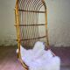 Fauteuil suspendu en rotin vintage