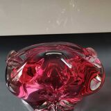 Ashtray. organic floral shape. cranberry pink. in modern art glass. designed by jozef hospodka