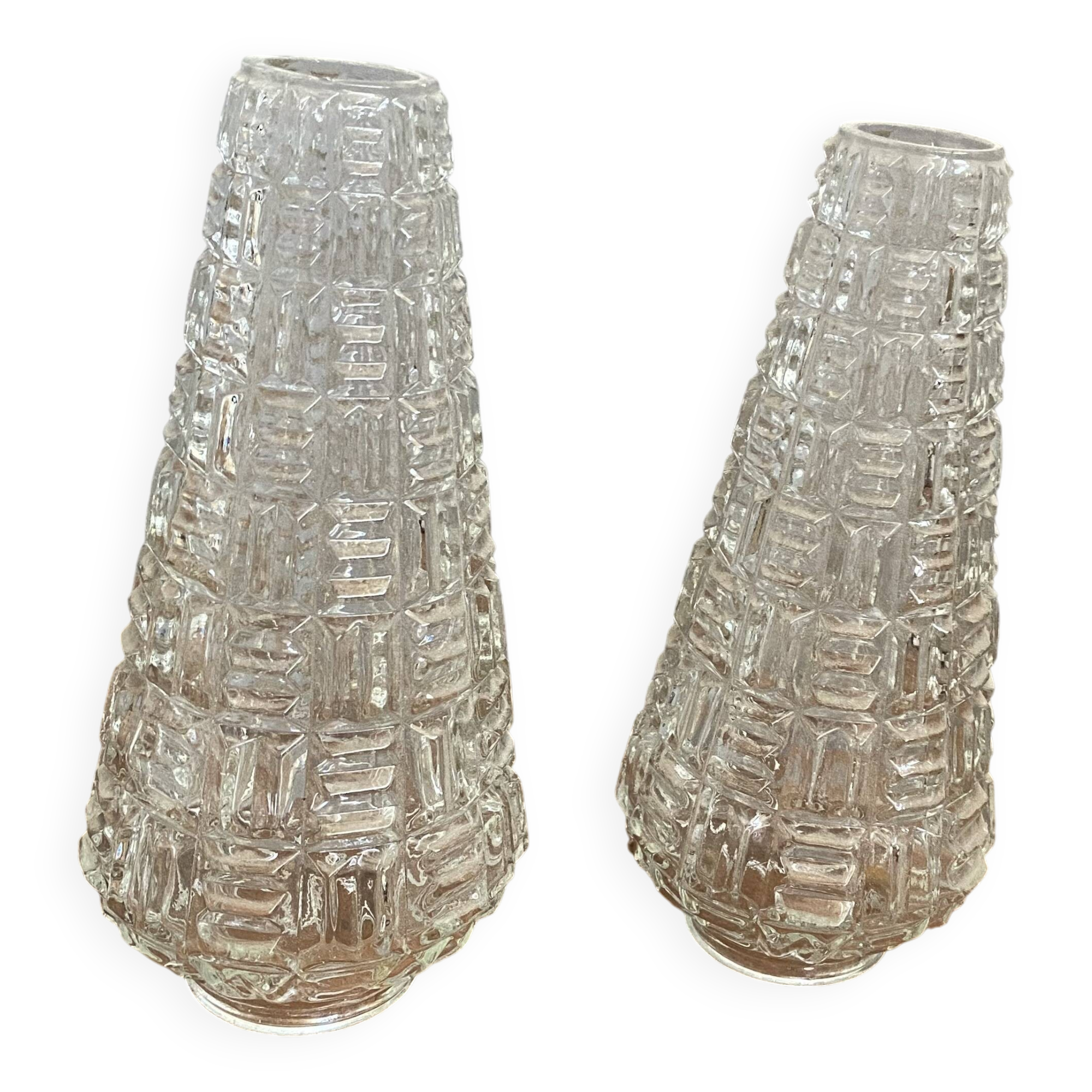 2 tulipes en verre courtes 16 cm pour lampe lustre