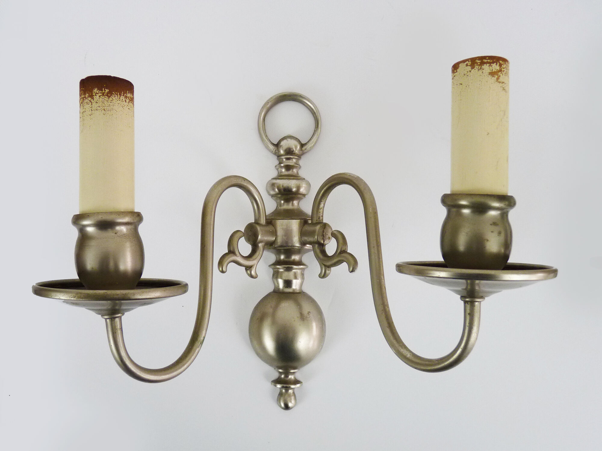 Pair of Dutch wall lamps Flemish 2-branched. Year 40 50