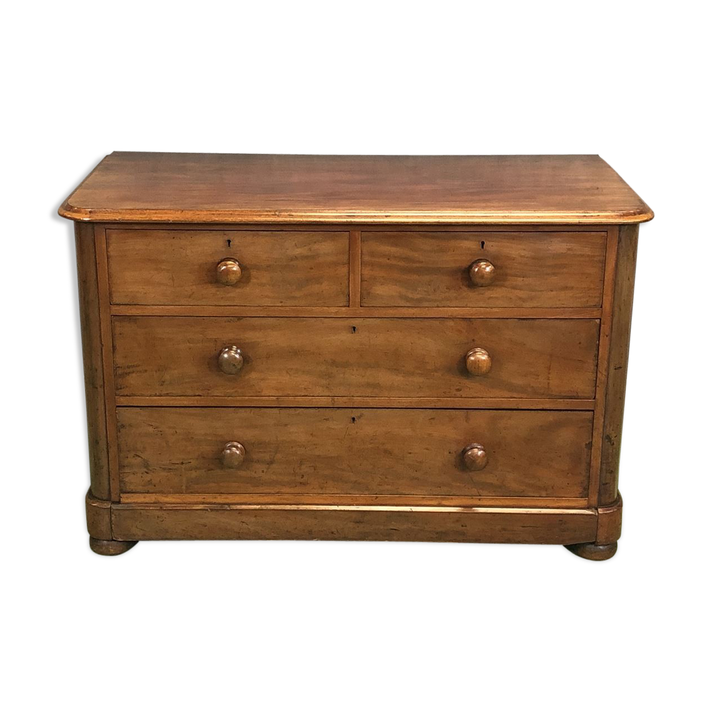Victorian Mahogany chest of drawers 19th