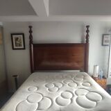 Authentic colonial bed