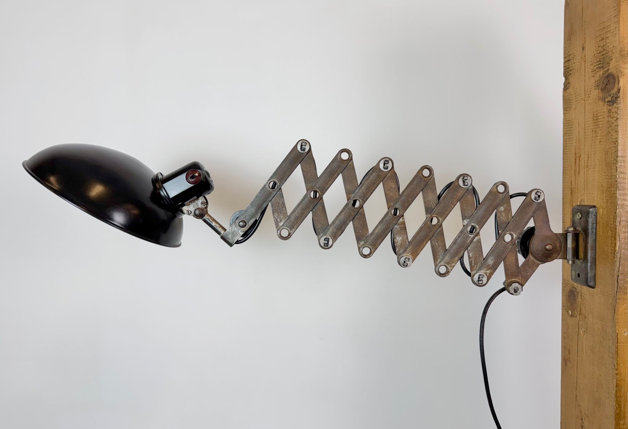 Large German Industrial Scissor Wall Lamp from Helion Arnstadt, 1950s