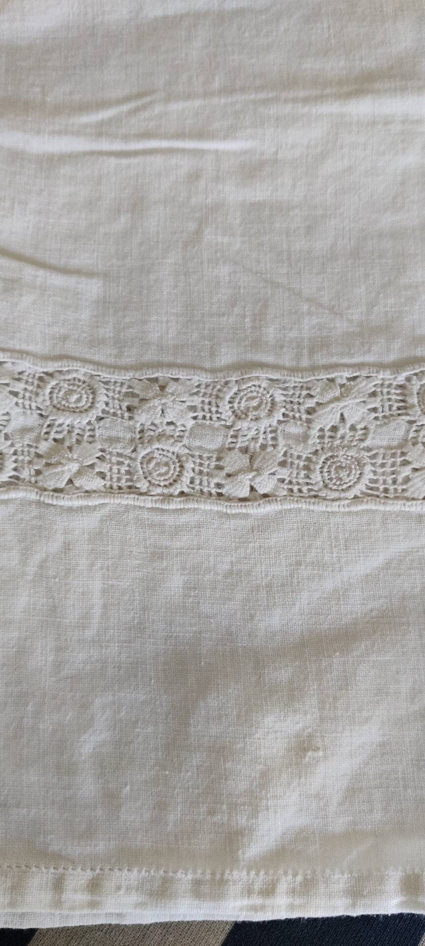 Small vintage tablecloth