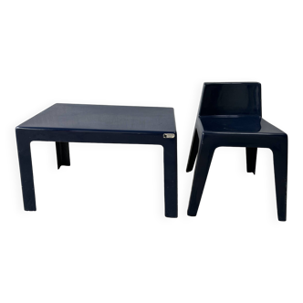 Table basse et chaise en fibre de verre 1970s