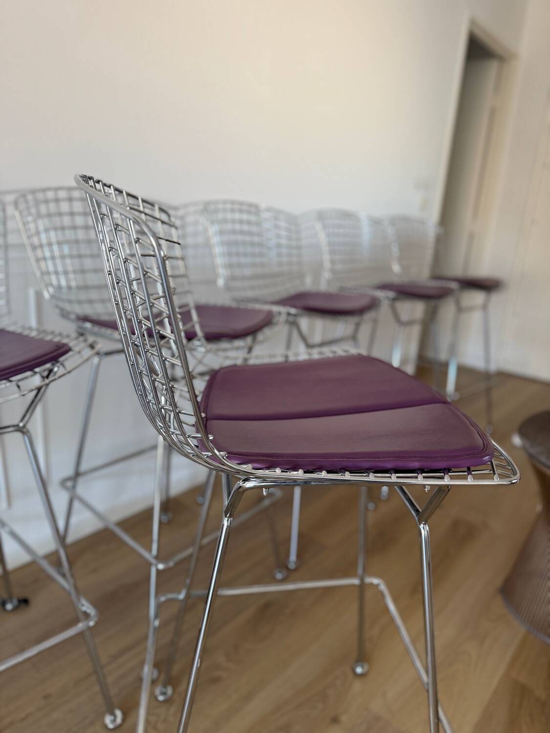 Tabourets - chaises hautes Bertoia — Knoll International