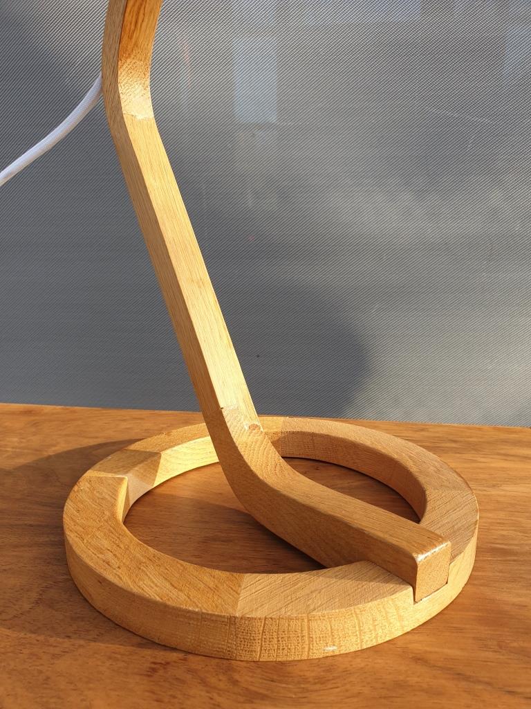 Scandinavian snowdrop design table lamp