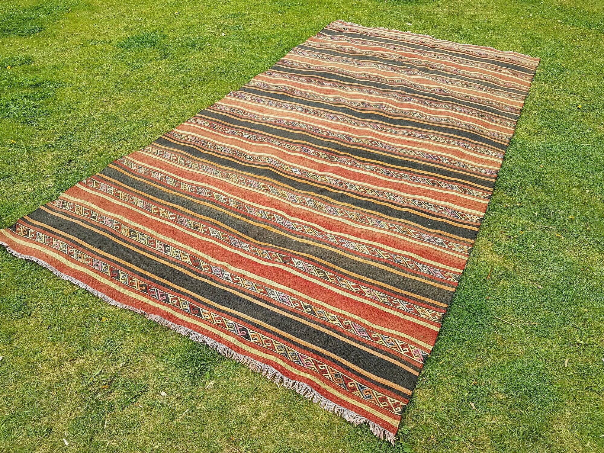 Vintage Turkish kilim handwoven 174x334 cm