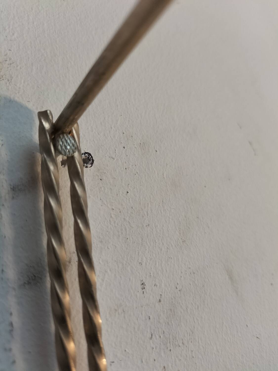 Metal wall shelf