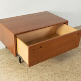 1960s Dresser