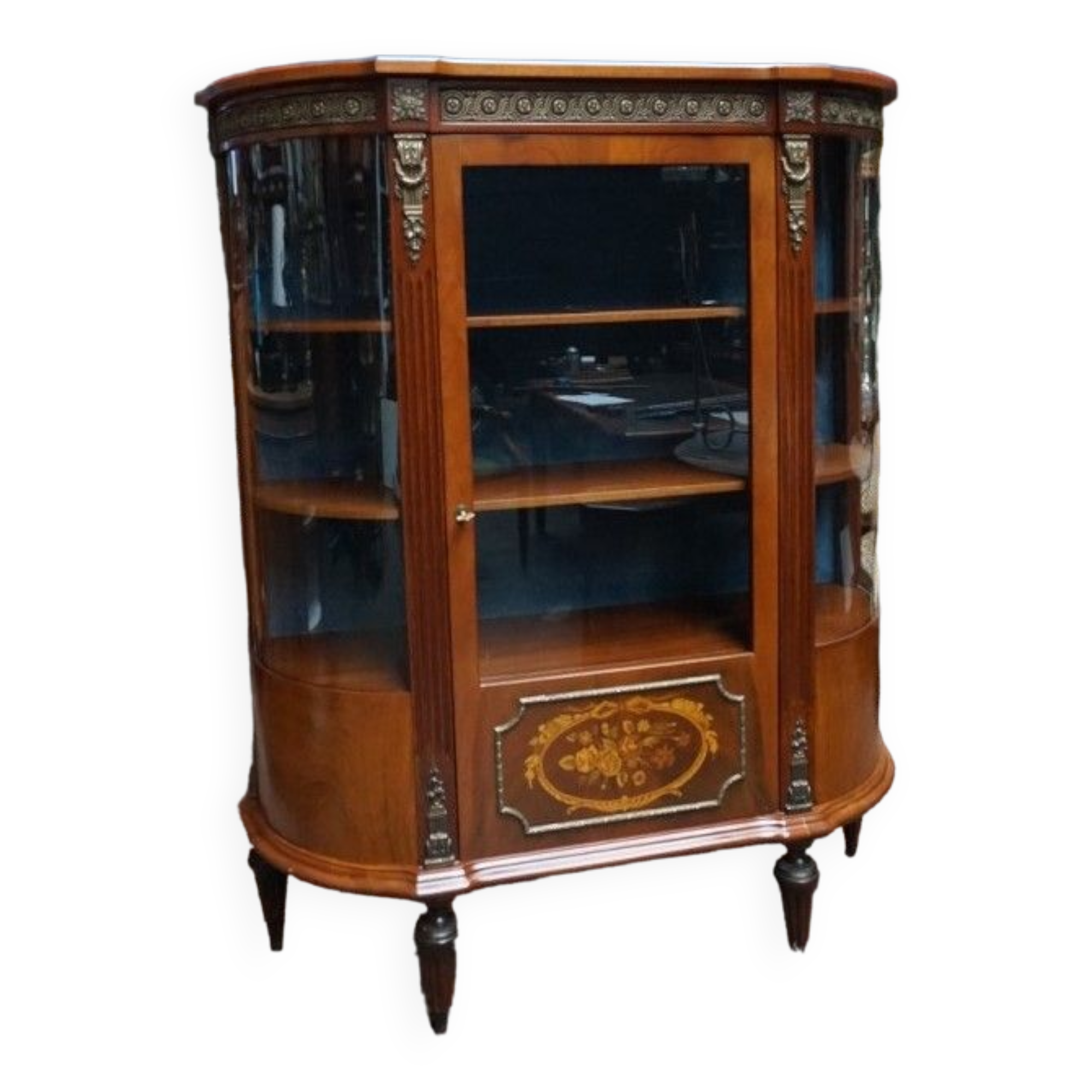Vitrine de style Louis XVI | Selency