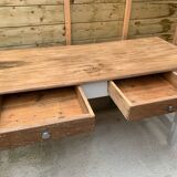 Farmhouse table