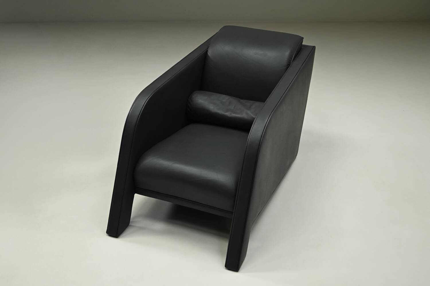 Rare set of two Ypsilon lounge chairs by Ulf Moritz, 1980s The Netherlands.