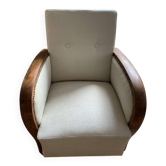 Fauteuil Art Déco hongrois 1930s tissu beige, structure bois sculpté, élégant et confortable
