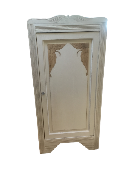 Hosiy cabinet