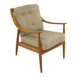 Fauteuil scandinave ''FD144'',