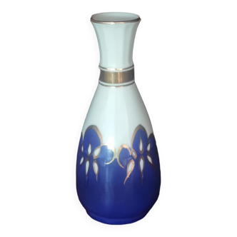 Mini vase en porcelaine