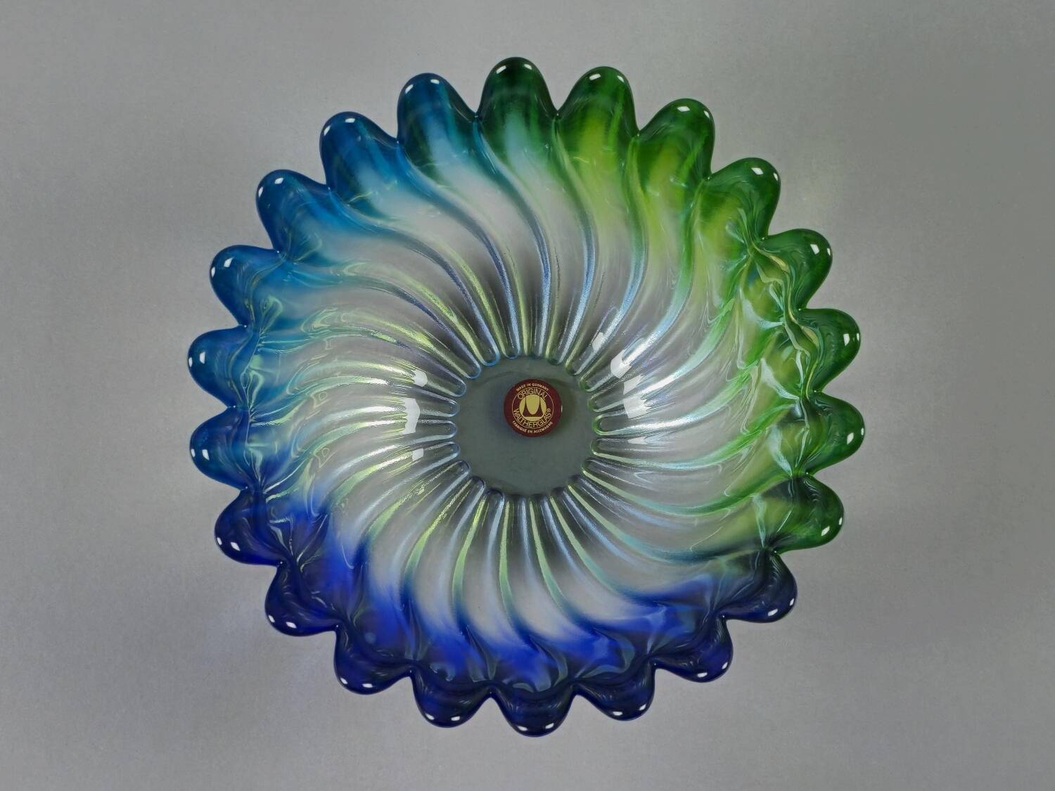 Vintage 1980s Walther Glas 'Solaris' Art Glass Swirl Bowl.