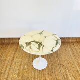 Tulip table by Eero Saarinen for KNOLL