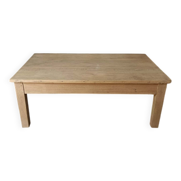 Table basse de ferme