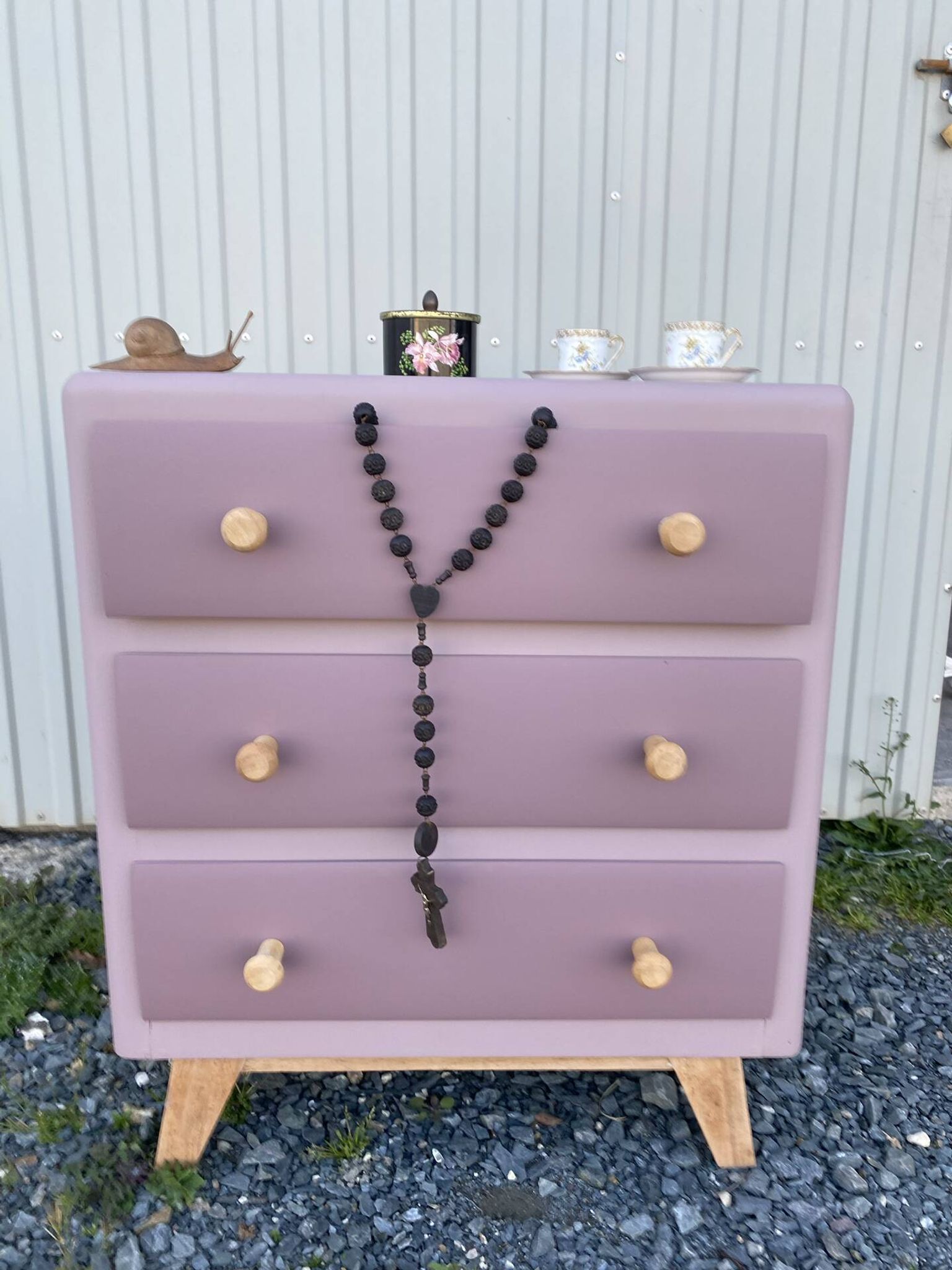 Vintage chest of drawers