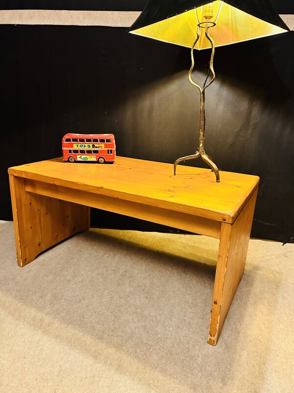 Table basse sélection Charlotte Perriand les Arcs