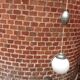Suspension opaline monte et baisse