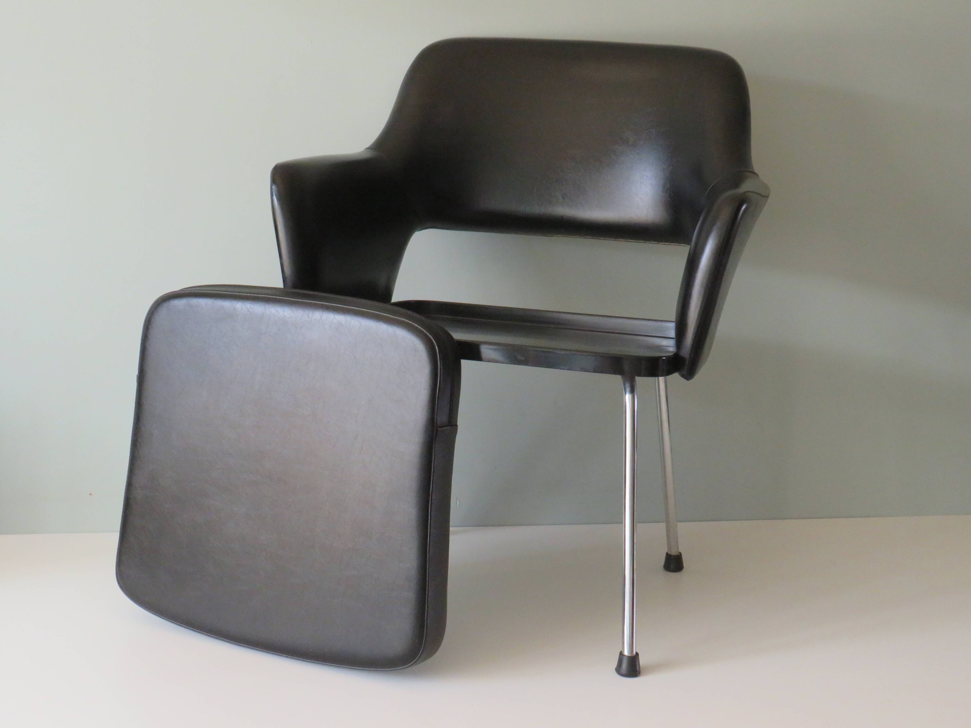Modernist armrest chair, chrome and skai, Belgium 1960
