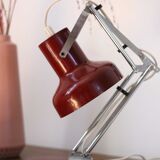 Articulated desk lamp