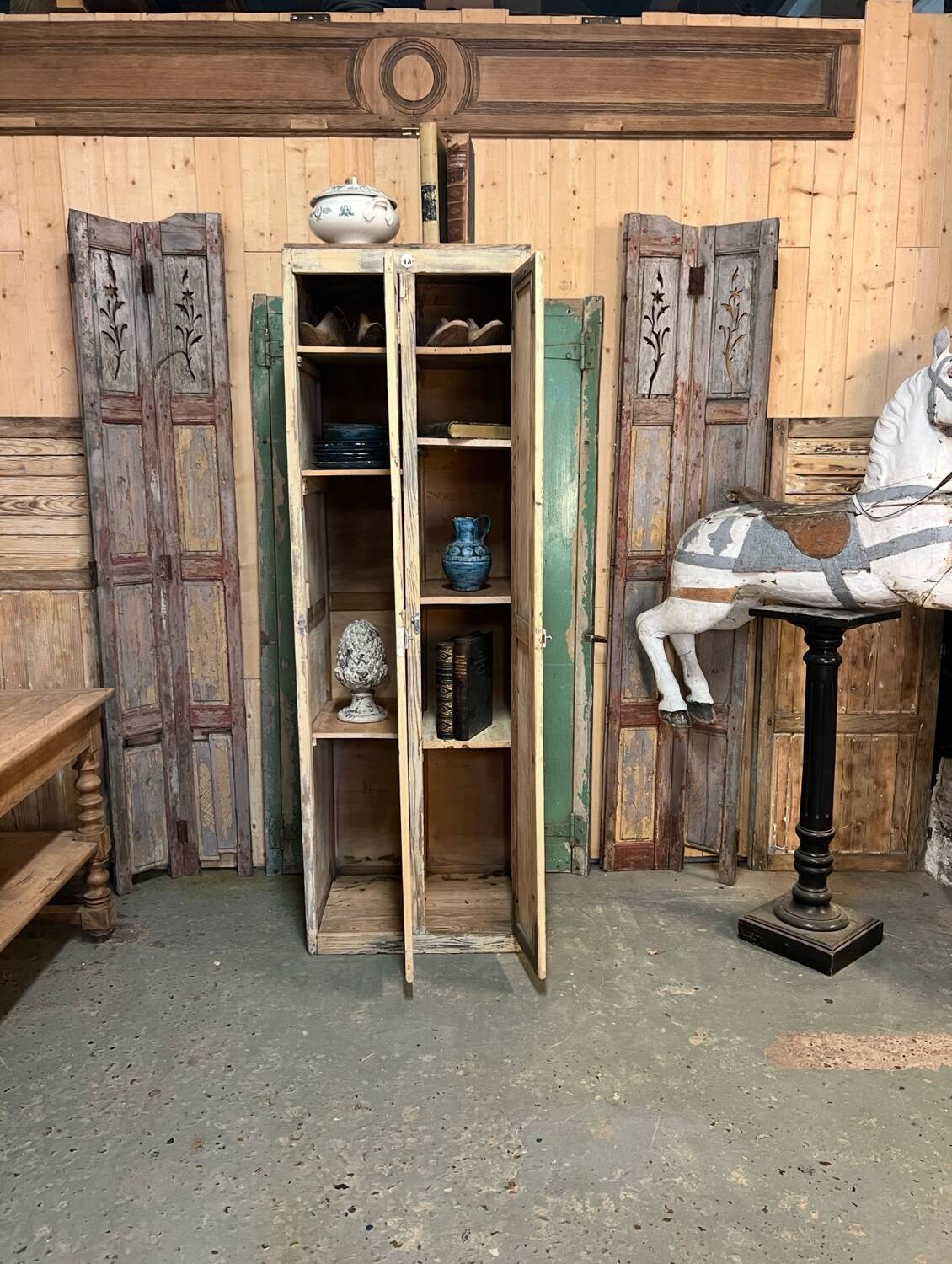 Two-door workshop locker N.43