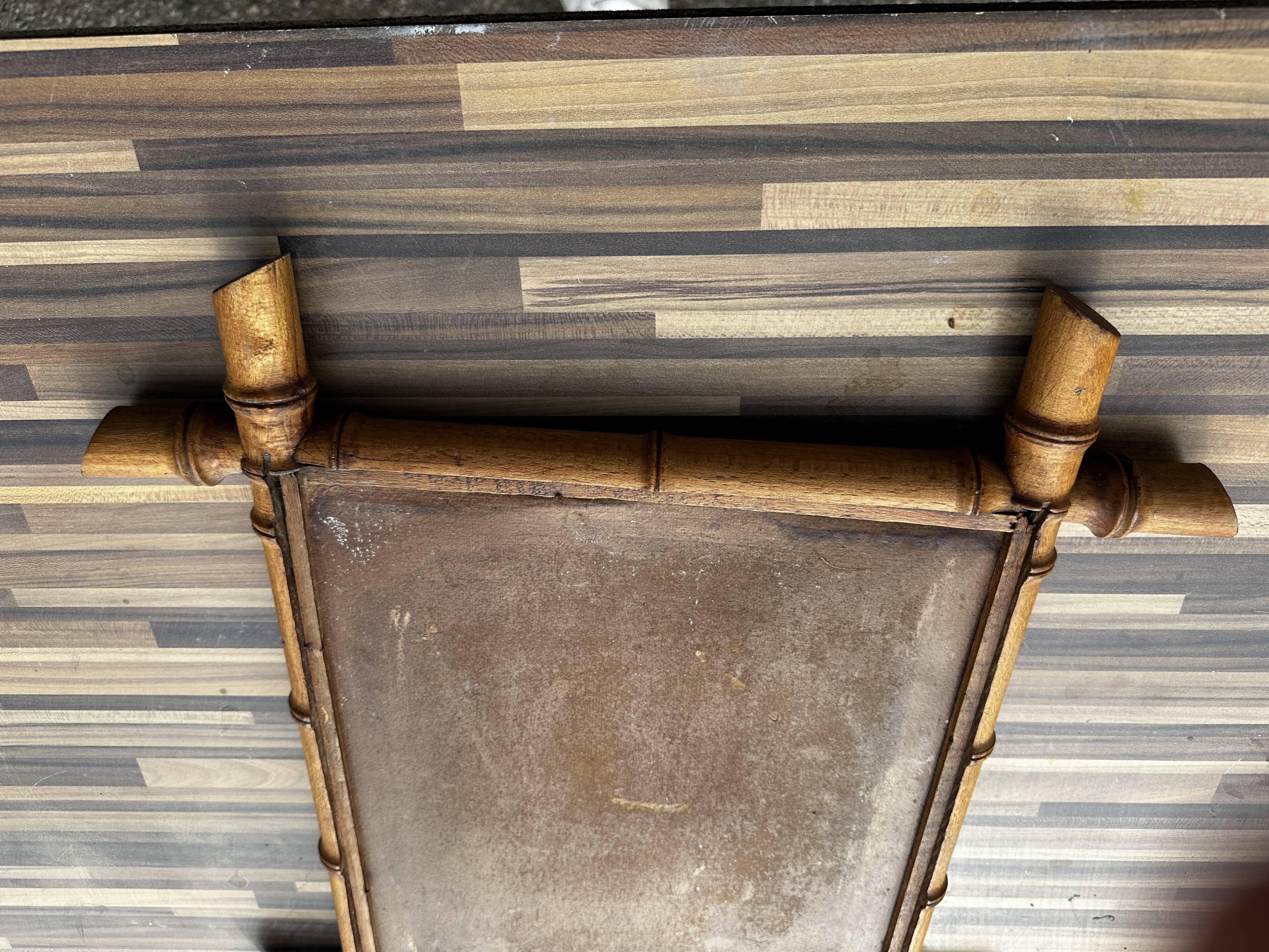 Antique mirror from the 1920s-1930s in bamboo H 49 cm / W 42 cm