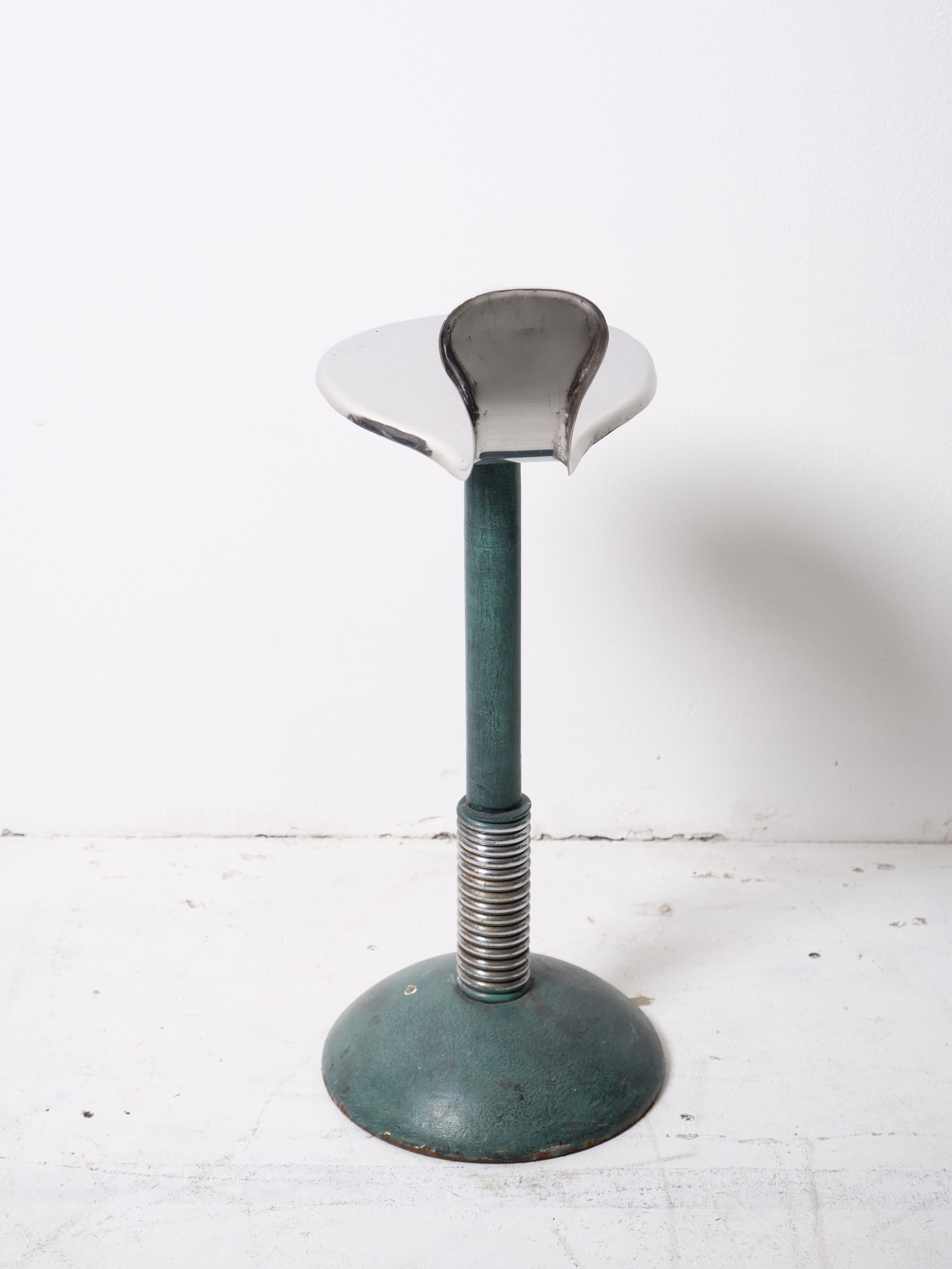 Active seated stool on vintage art deco spring