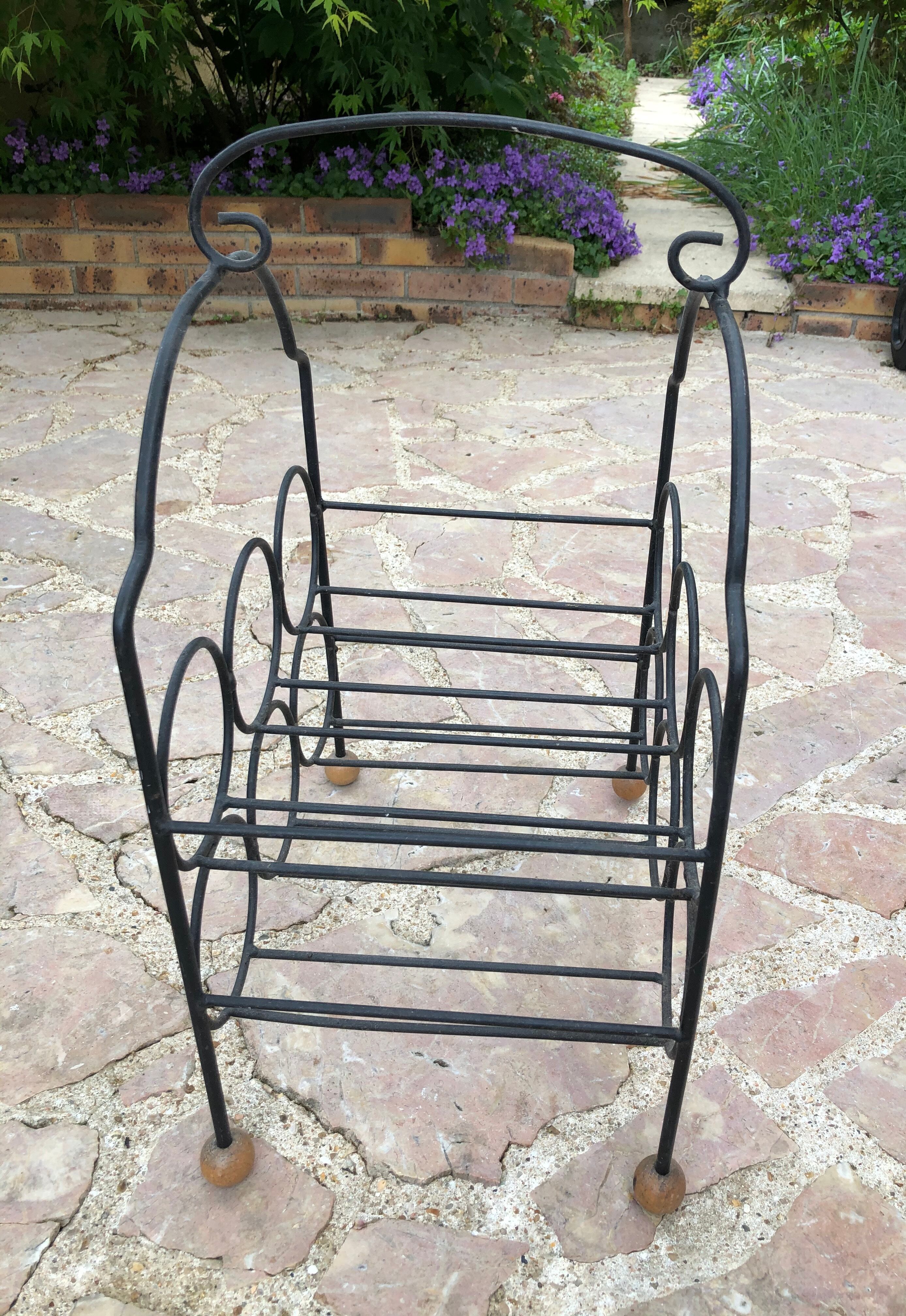 Porte bouteilles en fer forgé