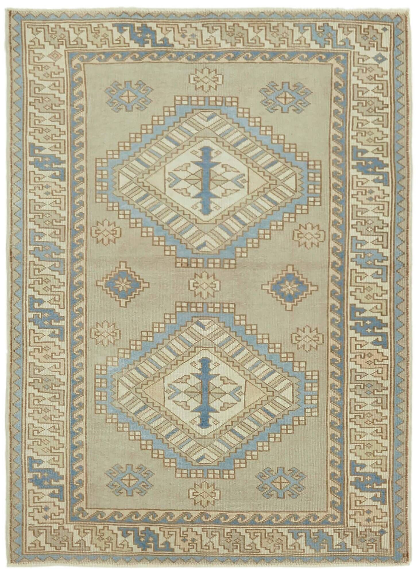 Turkish Vintage Anatolian Rug 148 cm x 200 cm