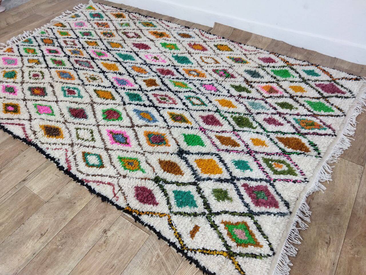 Handcrafted Moroccan Berber Rug 246 X 158 CM