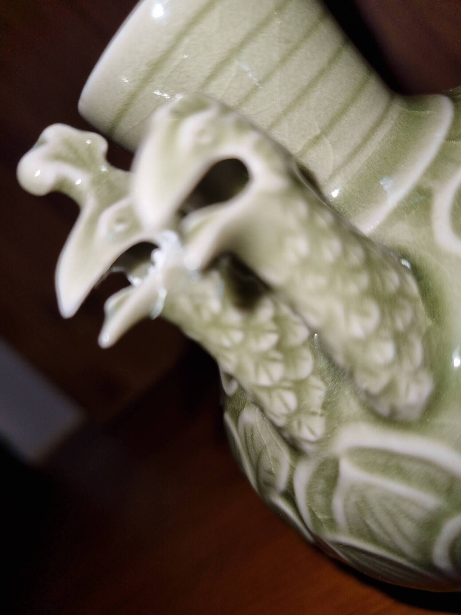 Double-headed vase reproduction in celadon ceramic, Song Dynasty, Guimet Museum.