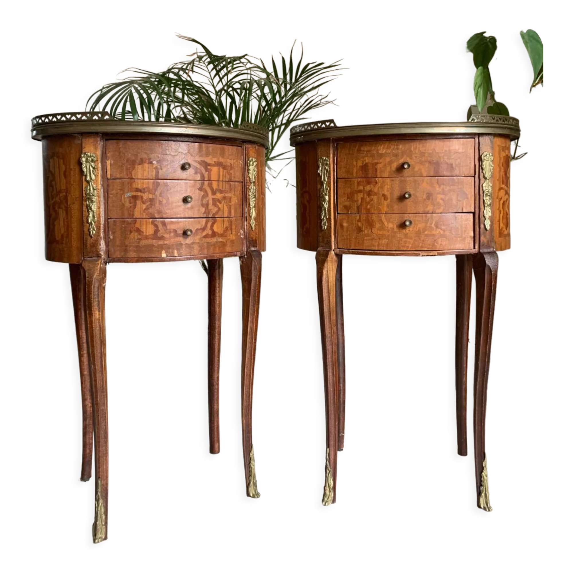 Pair of bedside tables in the shape of a stab, Louis XVI style