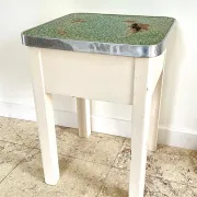 VINTAGE WOOD STOOL CHEST