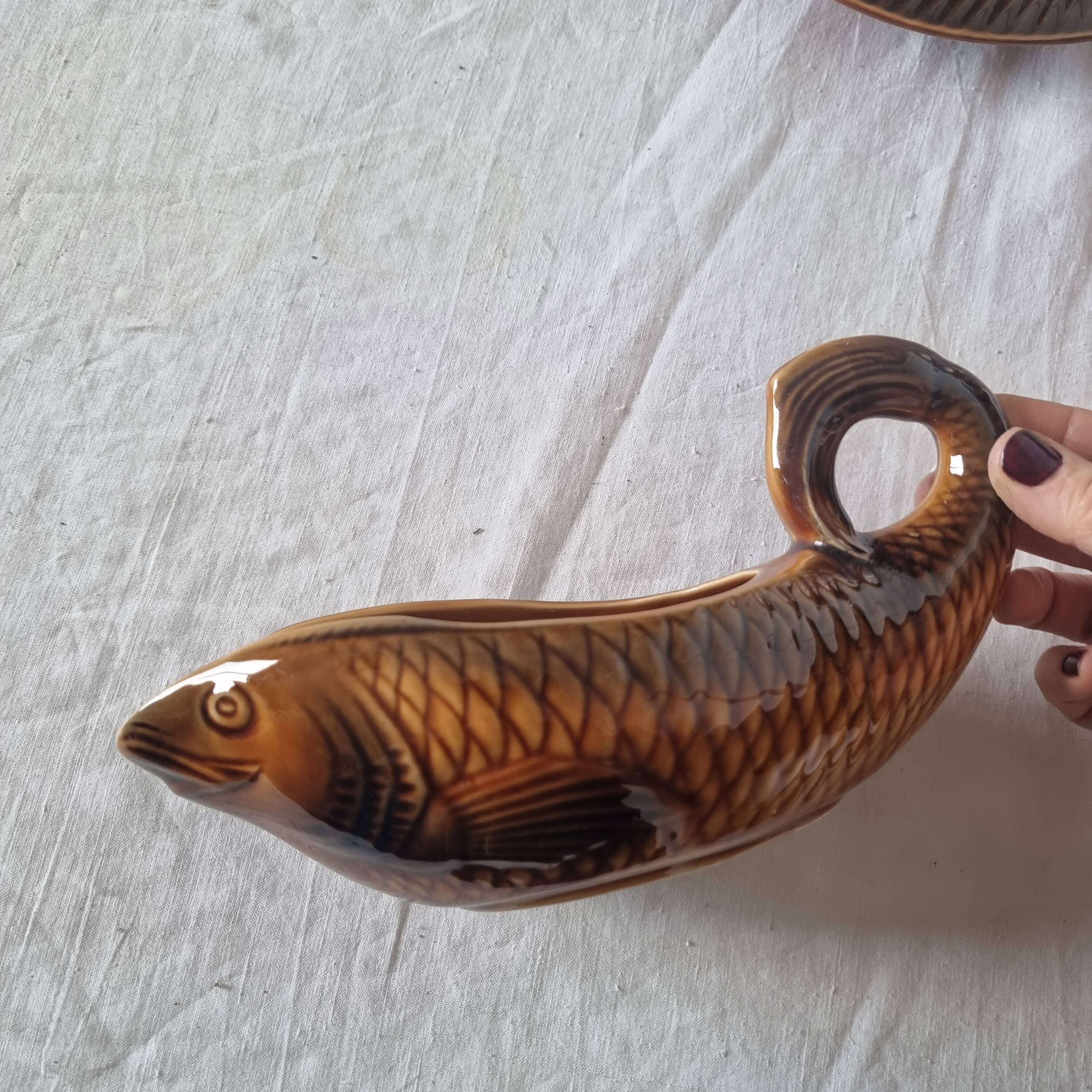 French ceramic dinnerware and plates set sarraguemines 1970s