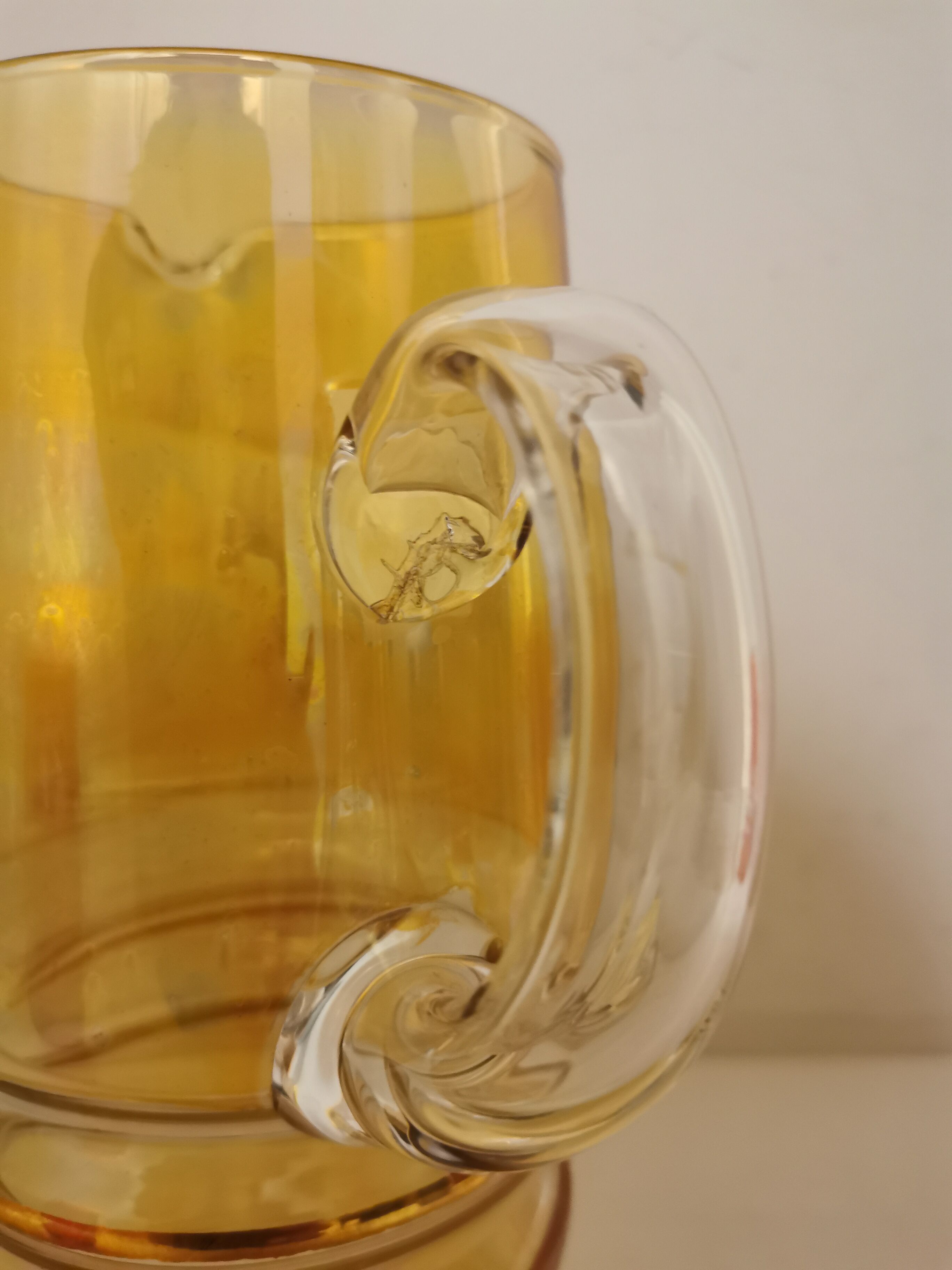 Multicolored orangeade service 60s