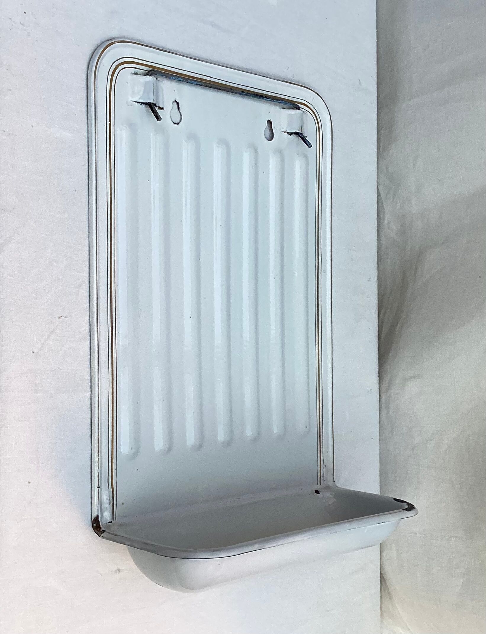 Vintage enamelled sheet metal utensil holder