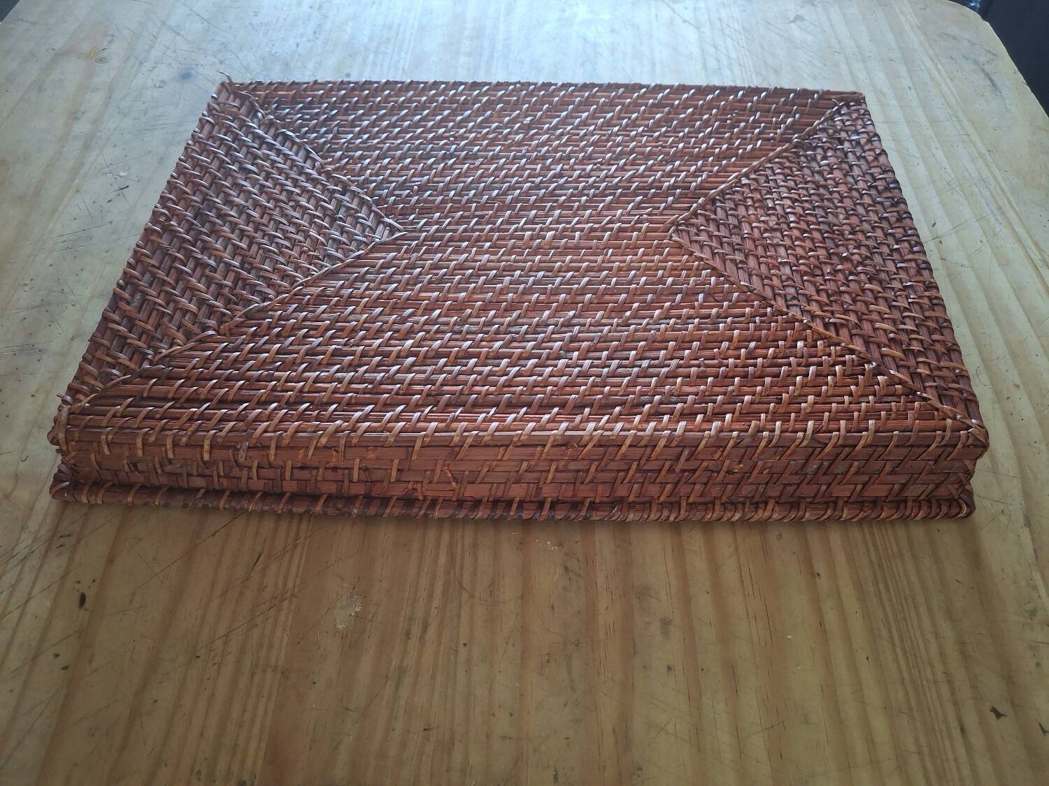 Large vintage woven rattan/tray – serving tray