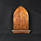 Florentine-style religious triptych in carved wood and gilded stucco, mid-20th century