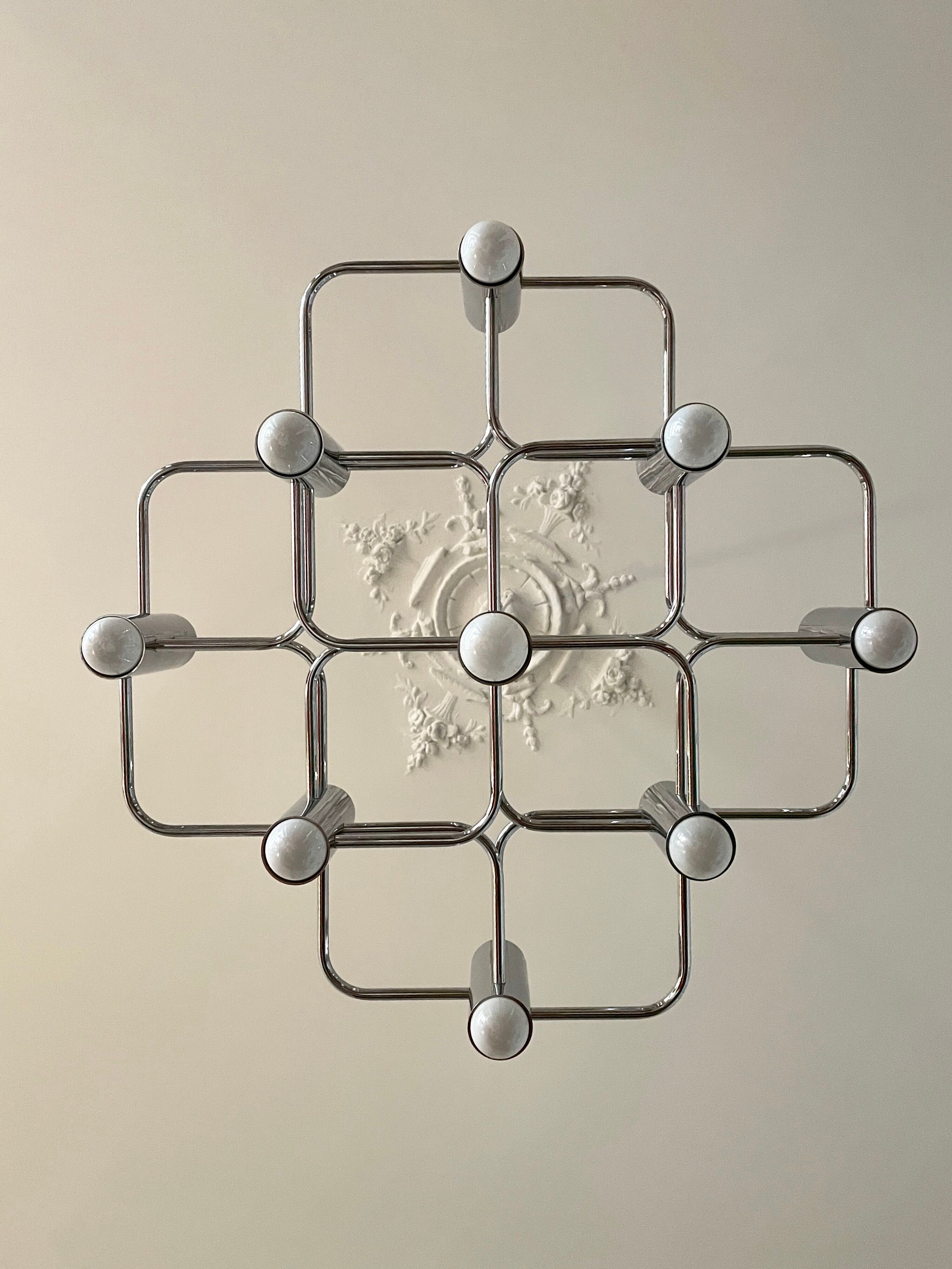 Chrome metal chandelier from Sciolari