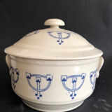 Saint Uze sandstone tureen