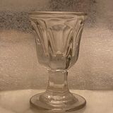 Deux verres de bar anciens