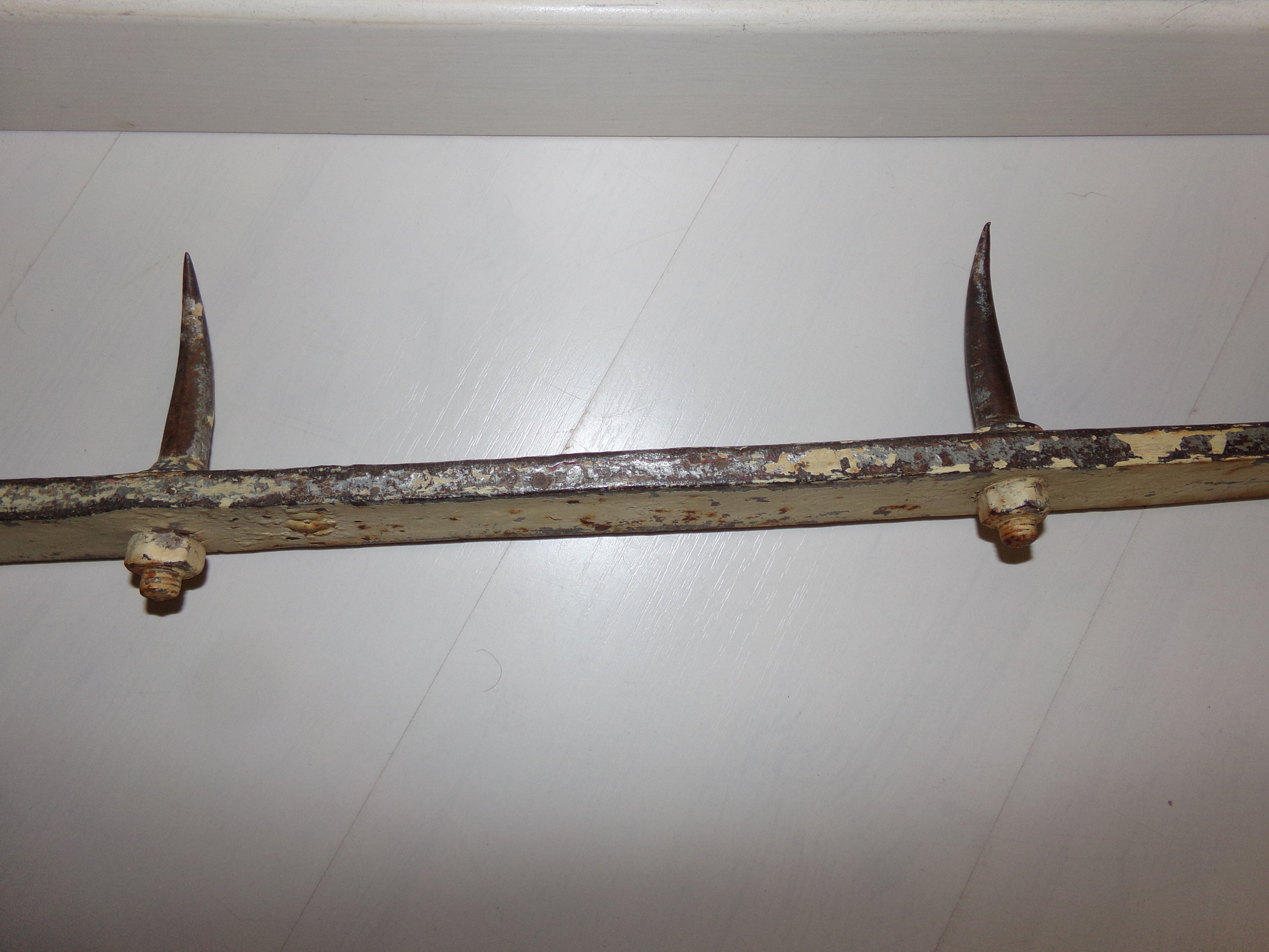 Crochet meat butchery, wolf teeth bar, patère, industrial décor