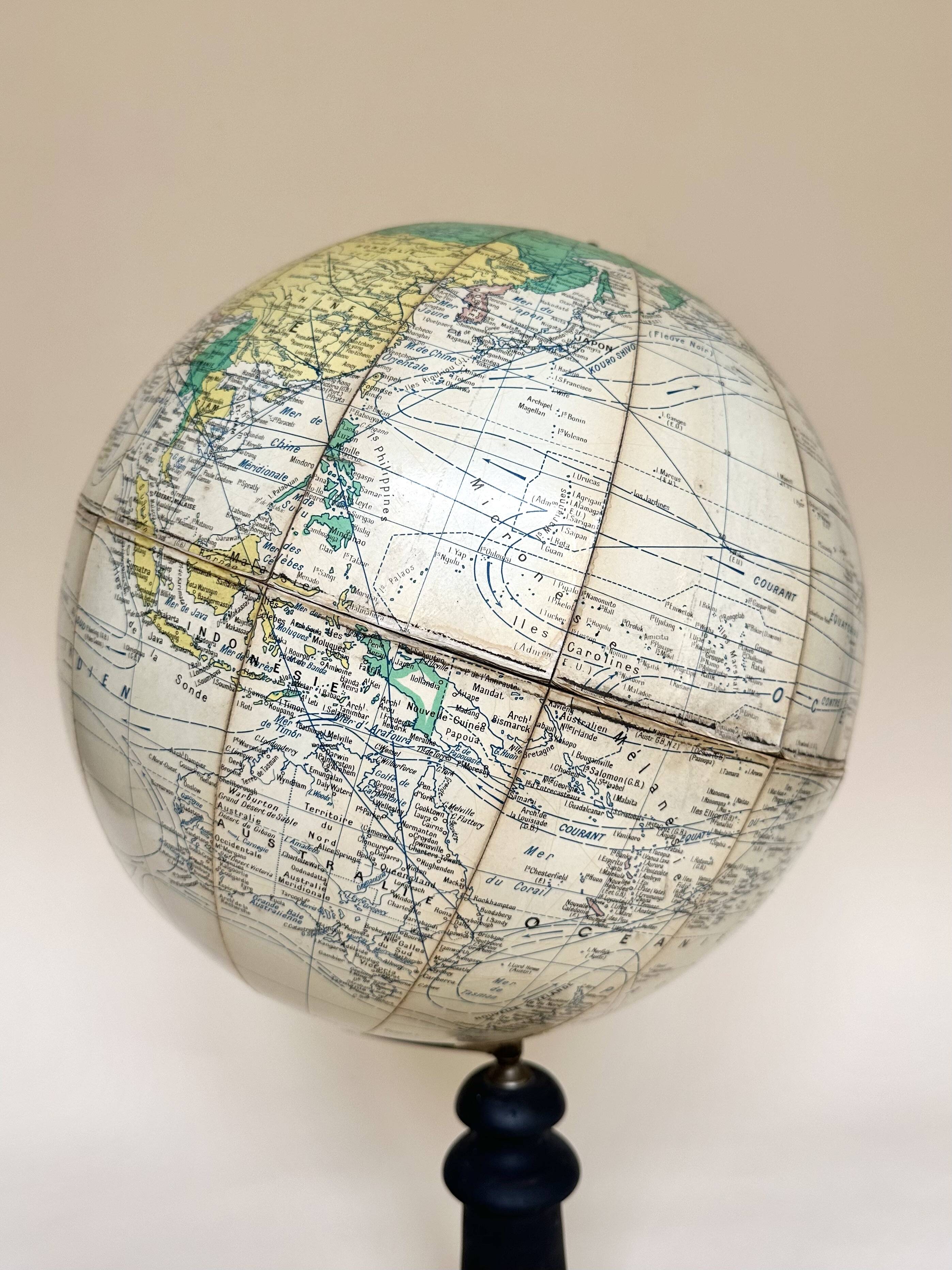 Terrestrial globe Girard, Barrère and Thomas - 58 cm