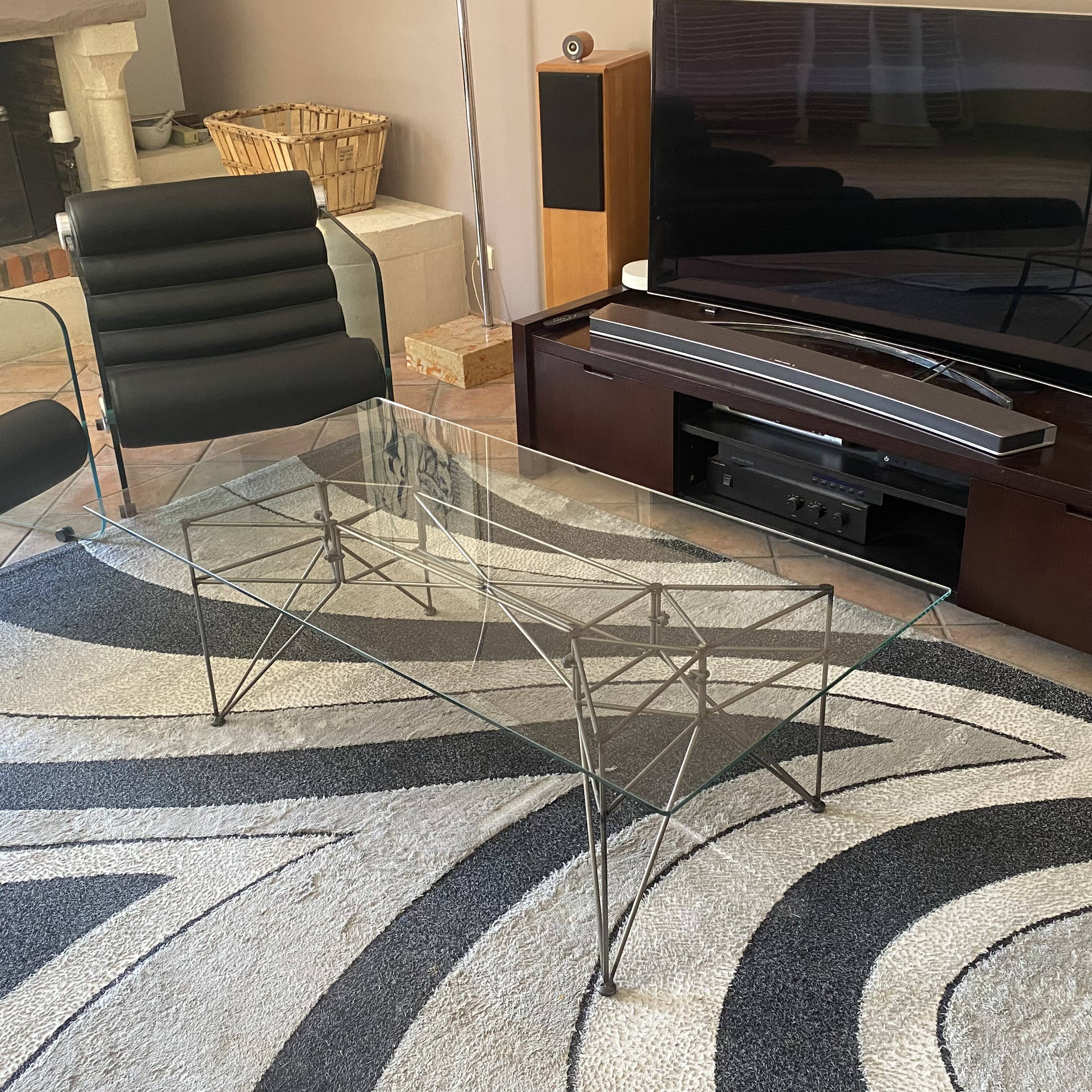 Vintage coffee table. 1980. Space age.