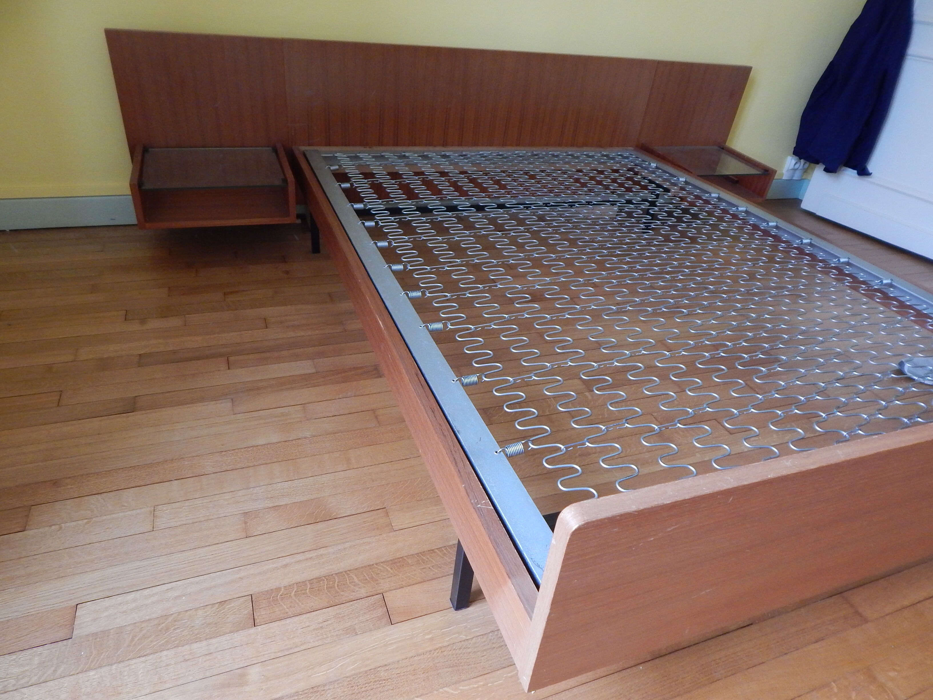 Bed with hanging bedside by ARP Minvielle edition